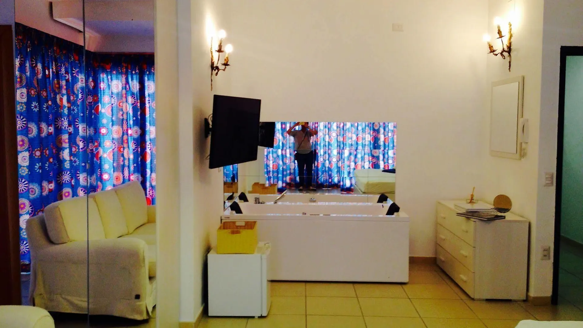 Marina Resart Rooms & Suite Неаполь Отель типа 