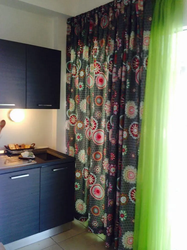 Marina Resart Rooms & Suite Неаполь 0*,  Италия