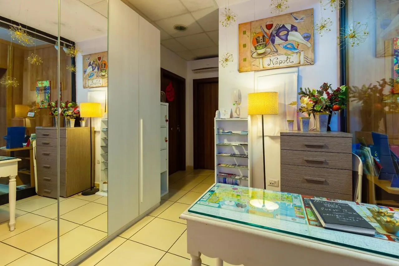 Marina Resart Rooms & Suite Неаполь Италия