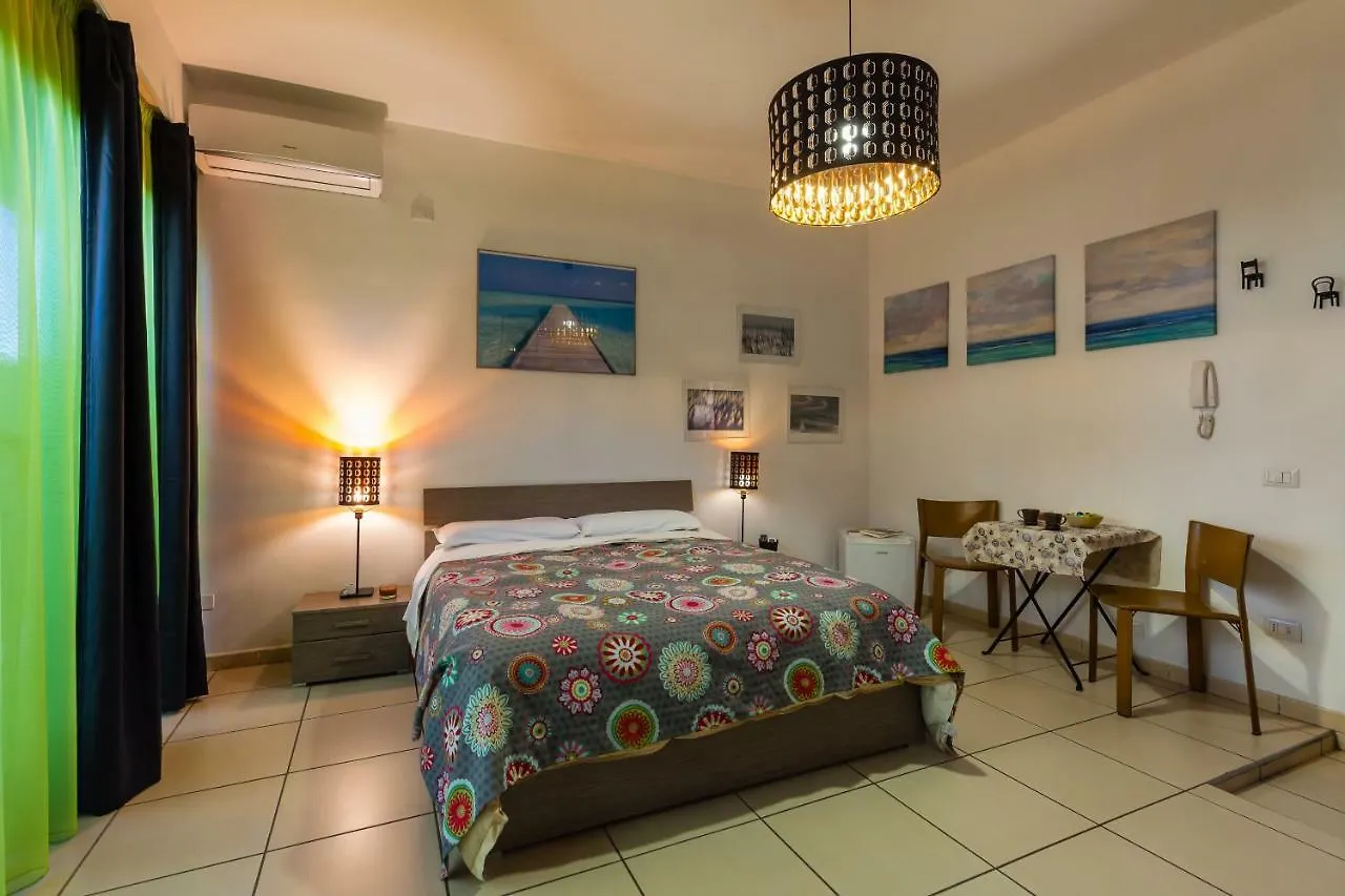 Marina Resart Rooms & Suite Неаполь Отель типа 